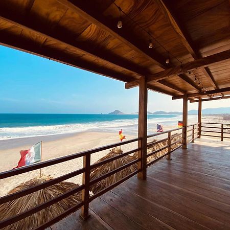 Sal Marina Restaurante Y Cabanas Salina Cruz Eksteriør billede