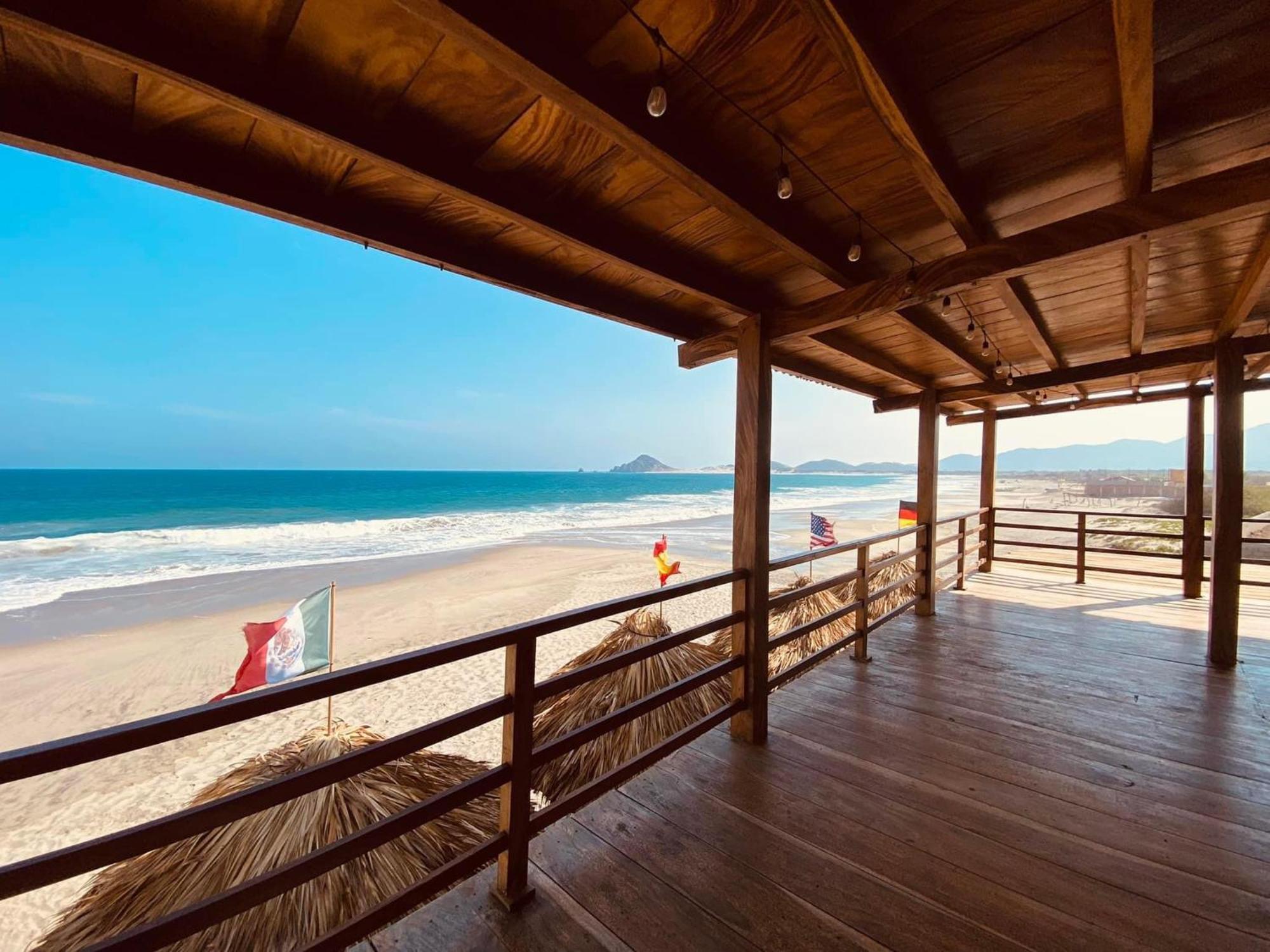 Sal Marina Restaurante Y Cabanas Salina Cruz Eksteriør billede